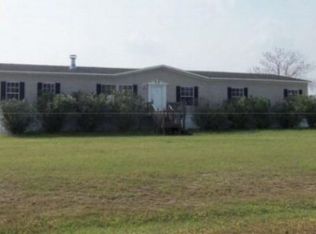 214 Plum Dr, Headland, AL 36345