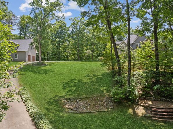 40 Oak Ridge Ln, Jasper, GA 30143