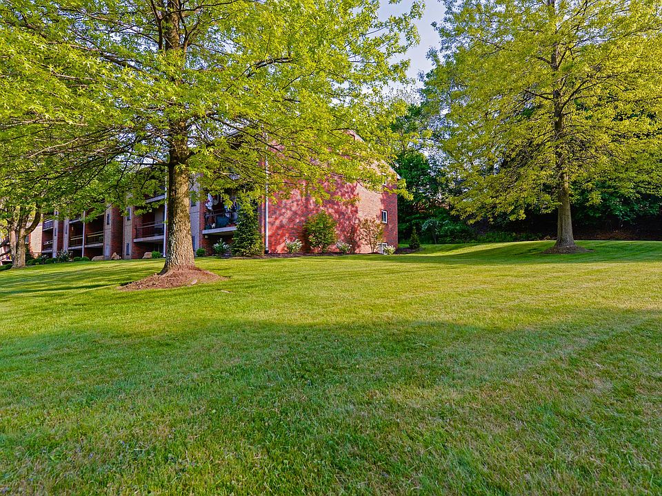 Durham Court Apartments, Buildings A,B and C 9500 Babcock Blvd