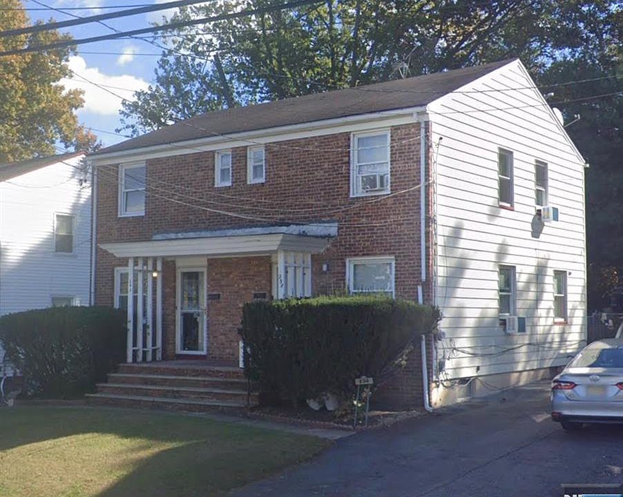 1st image of 240 Watchung Ave
