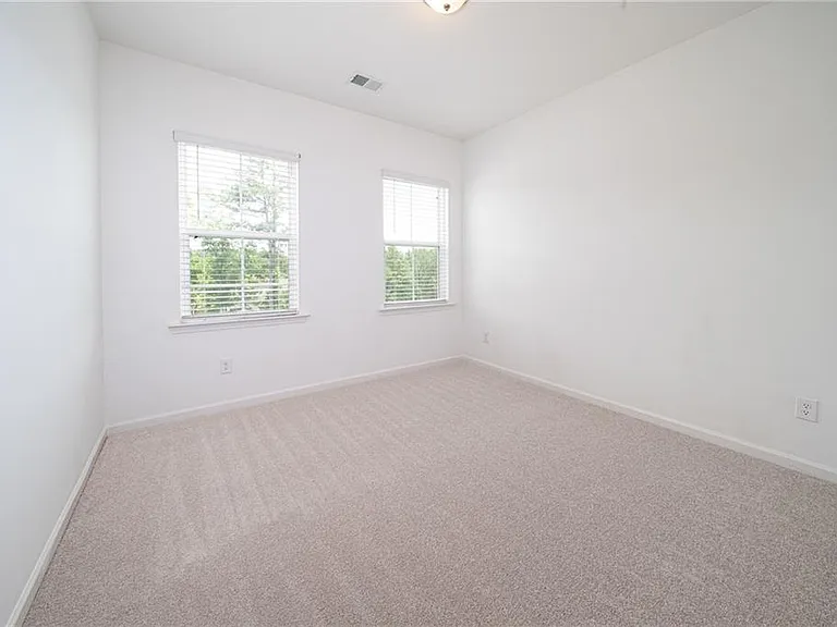 307 Danville Ave — Photo 39