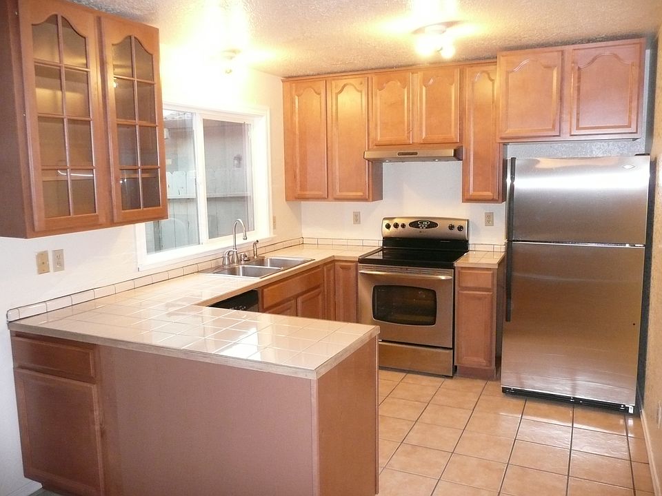 1st image of 2841 Fox Creek Ct