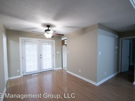 5th image of 8321 Park Vista Cres