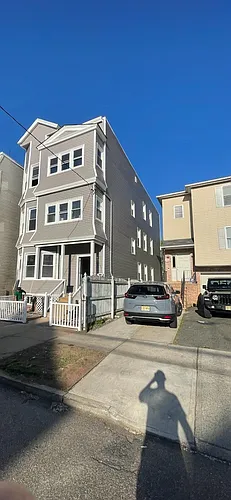 189 Hillside Ave #2 Photo 1