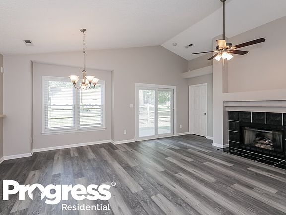 5th image of 7448 Claymont Dr #87