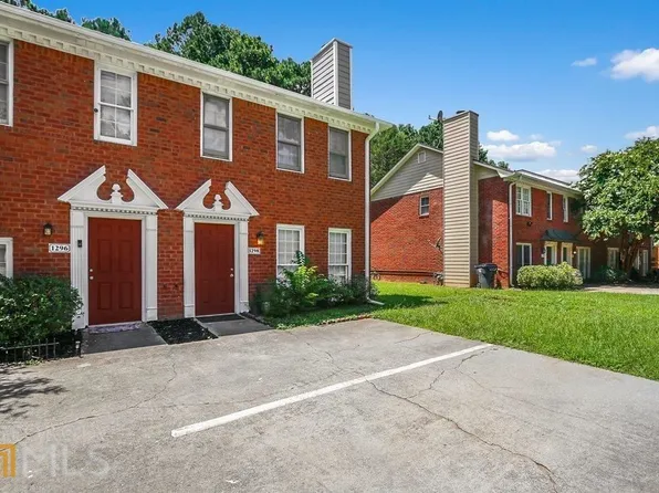 1296 Sweet Pine Dr, Norcross, GA 30093