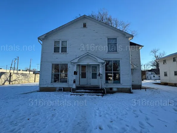 121 W 2nd St, 121 W 2nd St #5, Newton, KS 67114