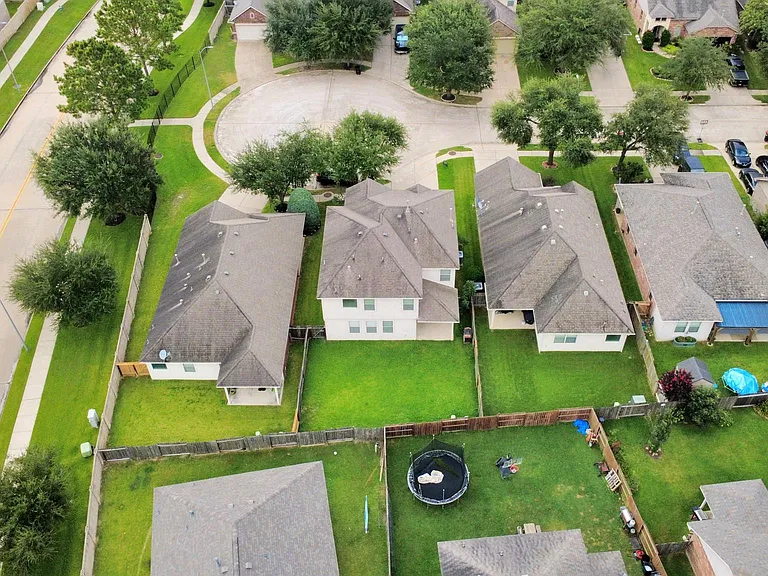 6106 Grassy Haven Ln — Photo 46