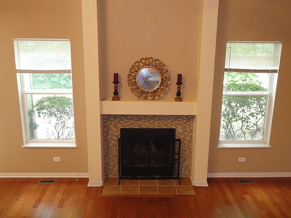 4th image of 335 Berkshire Dr #4
