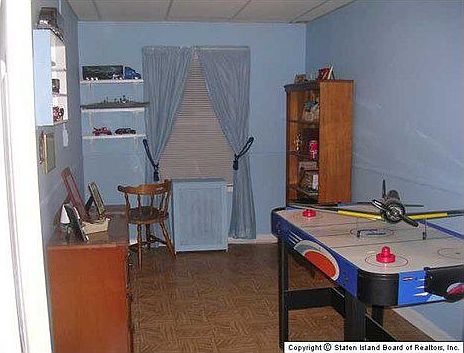 4th image of 19 Juniper Pl