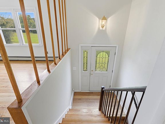 4th image of 1706 Watervale Rd