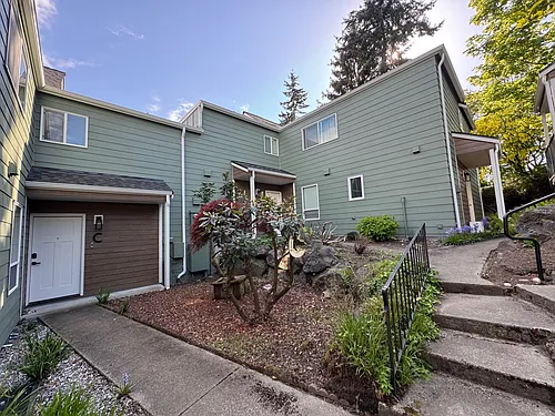 8430 26th Ave SW #1-C Photo 1