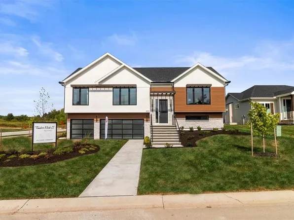 4313 SE Adams Dr, Blue Springs, MO 64014