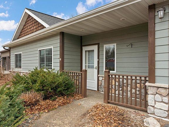 2nd image of 14483 Clearwater Ct