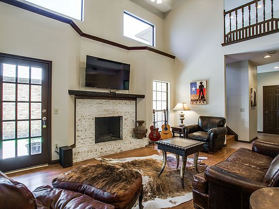 5th image of 3019 Jomar Dr