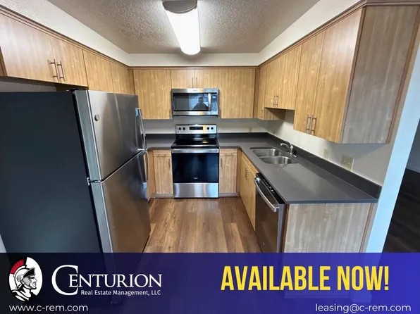 915 Bryan Ct, Silverton, OR 97381
