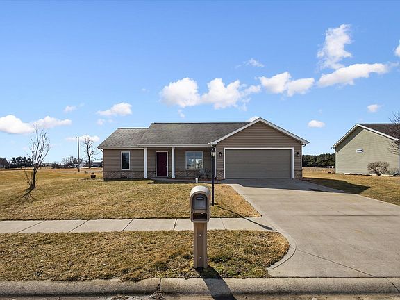 2nd image of 18272 Barrington Dr