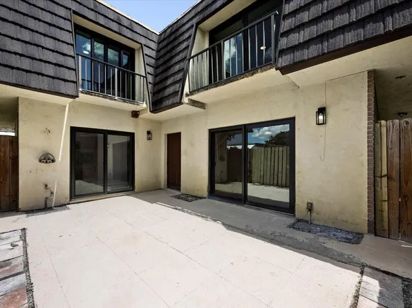 4673 Cherry Road, West Palm Beach, FL 33417