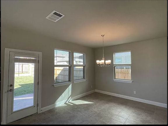 4th image of 200 Mayney Ln