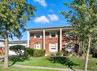 2630 Morningdale Ct, Cincinnati, OH 45211