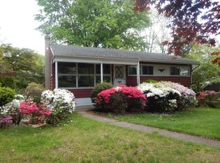 645 Burbridge Rd, Hatboro, PA 19040