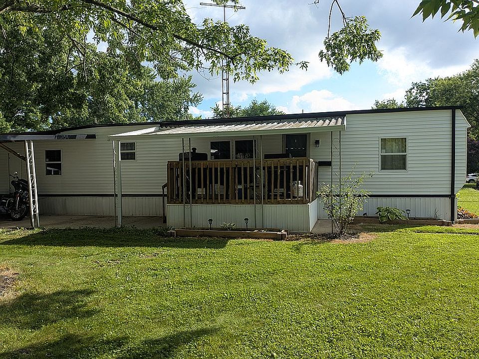1st image of 3358 Roberta Ln
