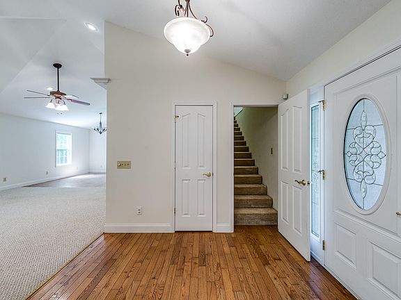 5th image of 955 Mockingbird Dr