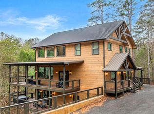 2905 Raven Fork Cir, Sevierville, TN 37876