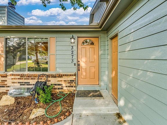 2nd image of 3273 N Longfellow Ct