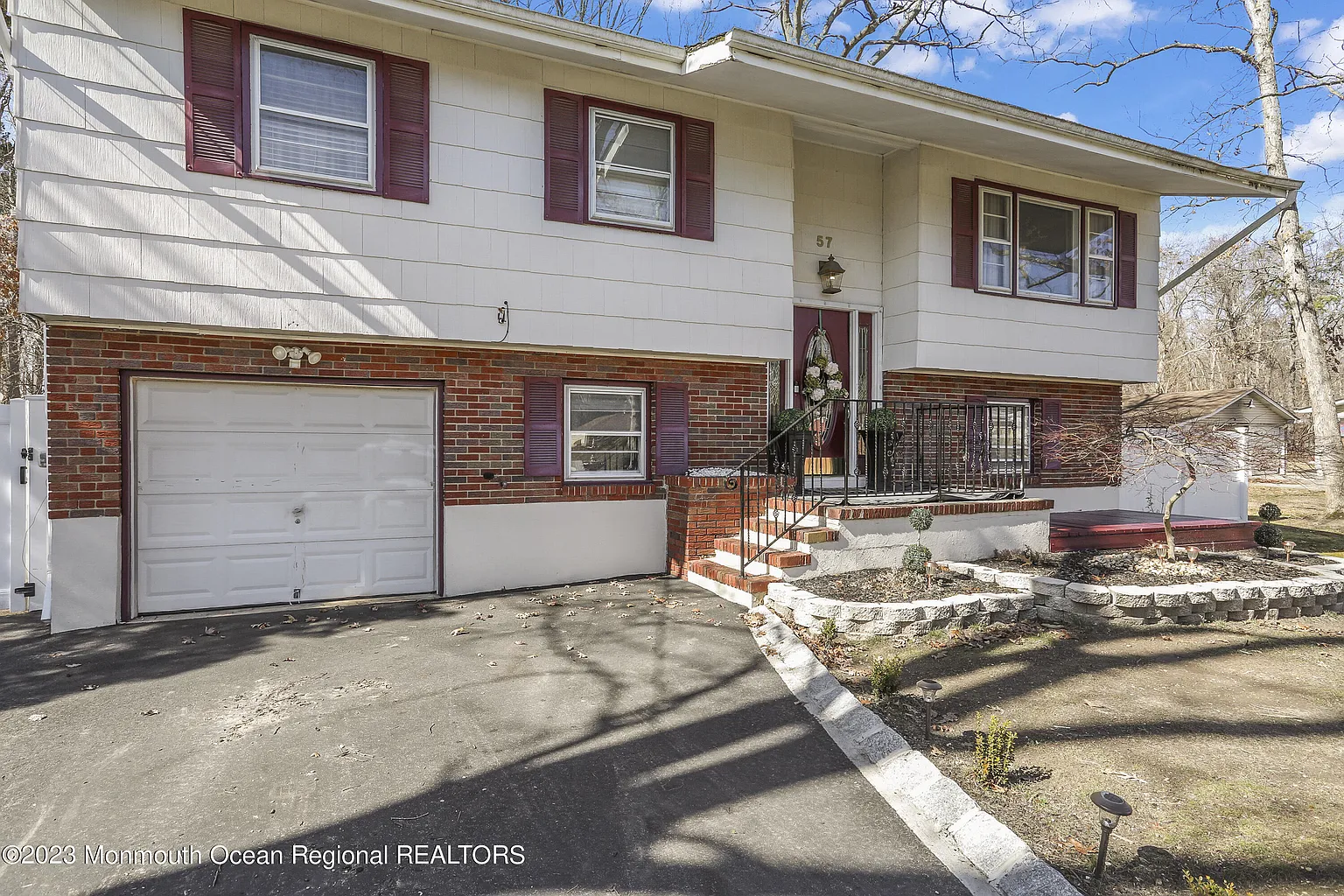 57 Raymond Avenue photo 1