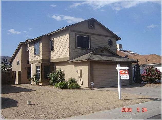 1st image of 1709 E Greenway Cir