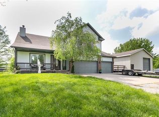 21400 S Briar Rd, Peculiar, MO 64078