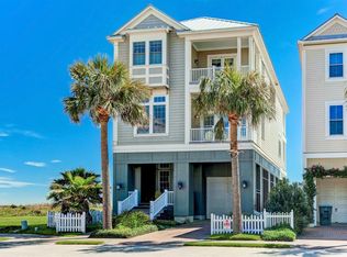 1809 Seaside Dr, Galveston, TX 77550