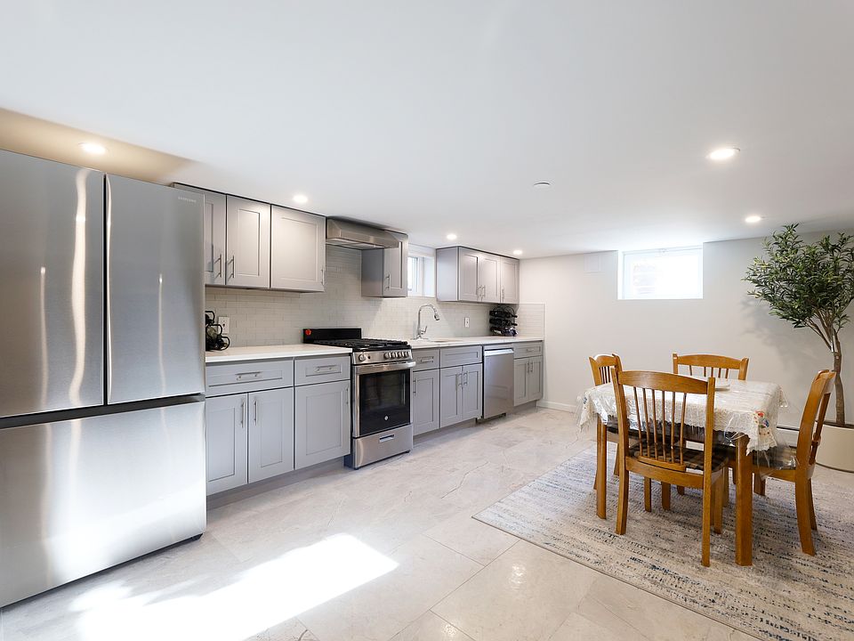 Lower Level Summer Kitchen