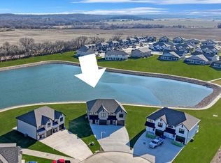 366 SE 70th Rd #A, Warrensburg, MO 64093