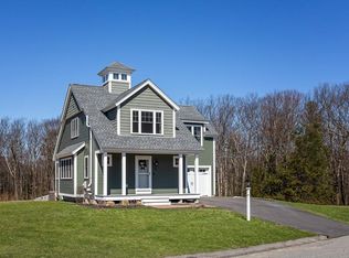 76 Massapoag Rd, Leominster, MA 01453