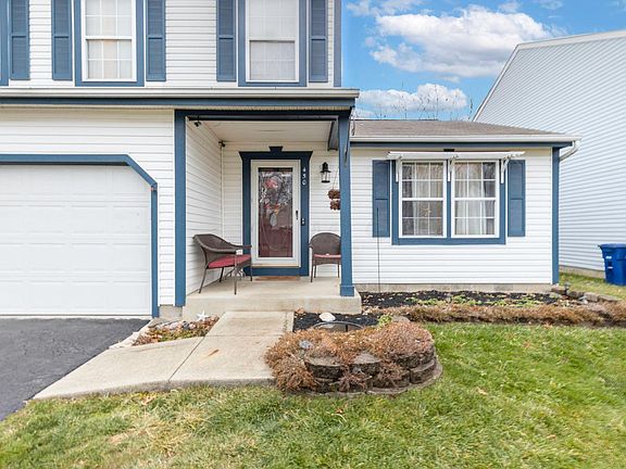 4th image of 450 Oak Village Dr