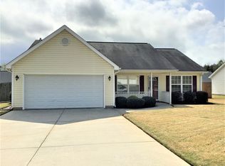 8 Sturgeon Bay Dr, Taylors, SC 29687
