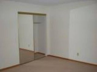 2645 Jonquil Ln N APT D, Plymouth, MN 55441