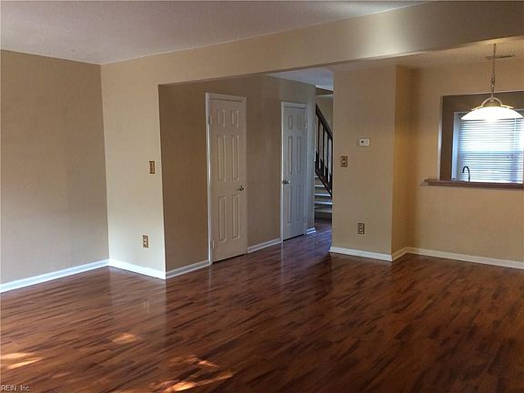 3rd image of 1109 Crist Pl