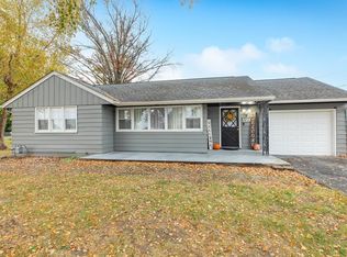 121 Virginia St, Brighton, IL 62012