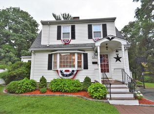 11 Central St, Wilmington, MA 01887