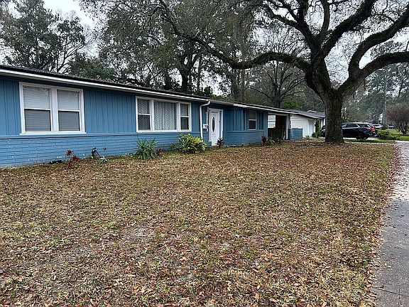3rd image of 4438 Water Oak Ln
