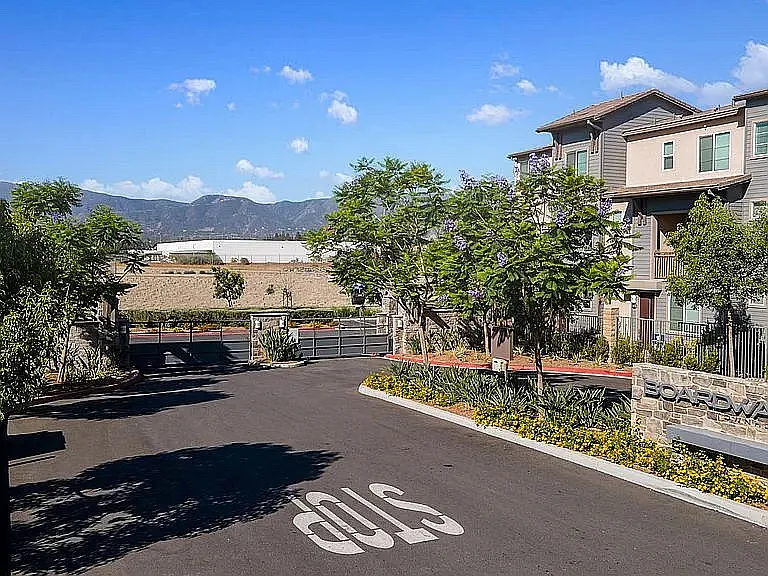 1026 Savi Dr #101 — Photo 28