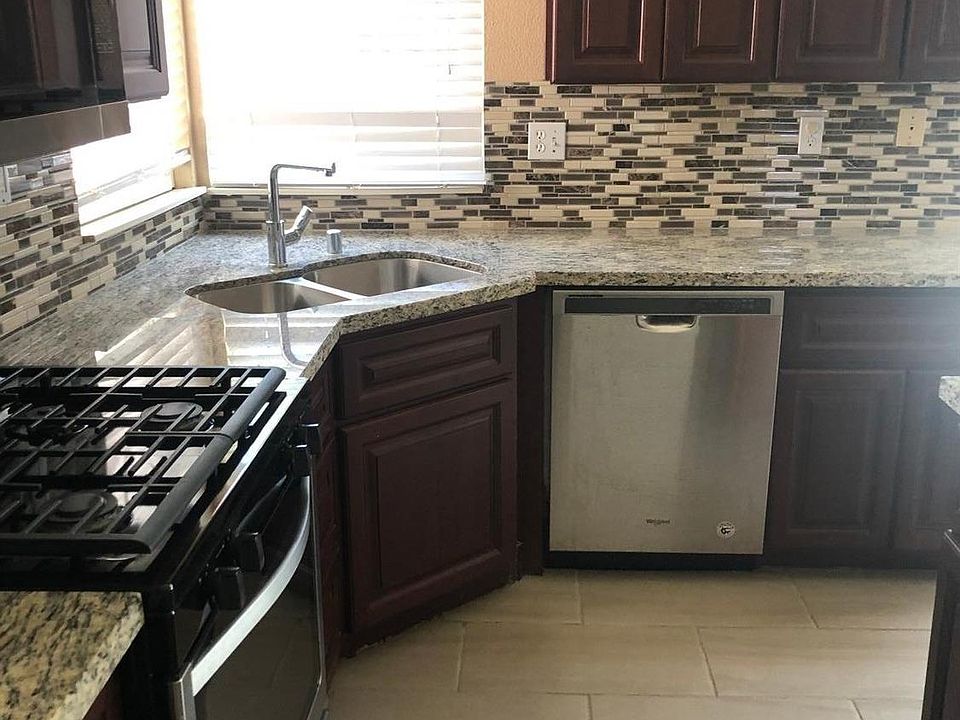 1st image of 3618 Tom Ln