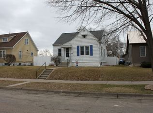 1536 Travis St, La Crosse, WI 54601