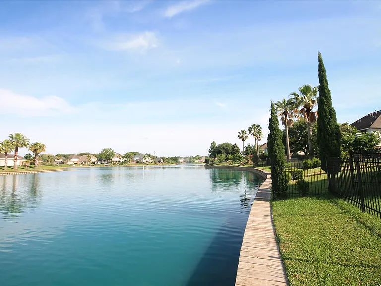6714 Portuguese Bend Dr — Photo 26