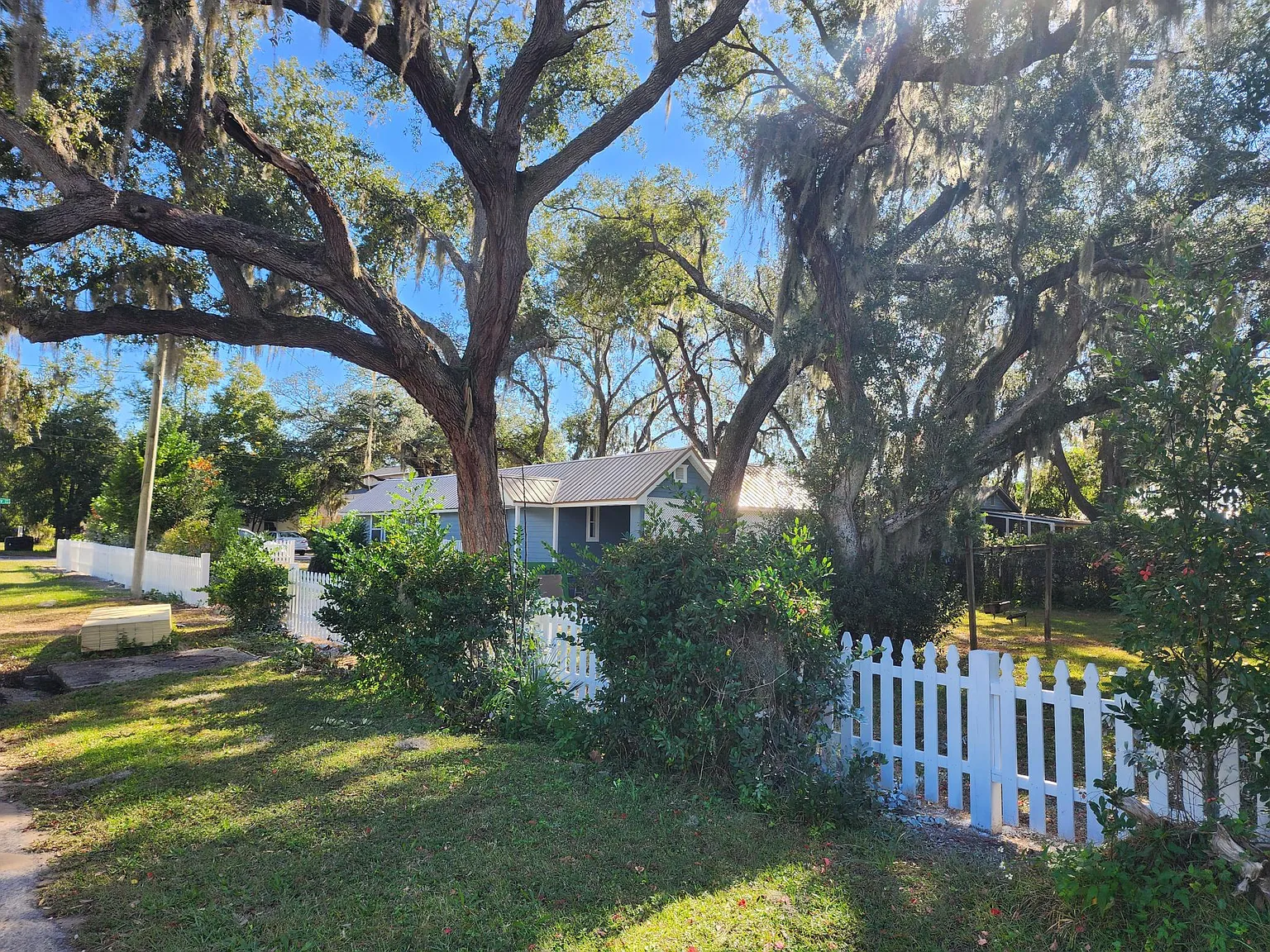 1117 Hickory Ave — Photo 4