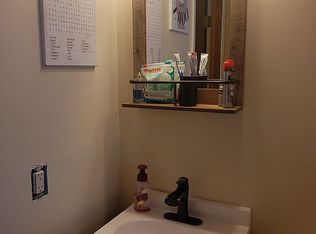 794 215th St, Fort Scott, KS 66701