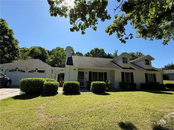 35 Reisling Dr, Braselton, GA 30517